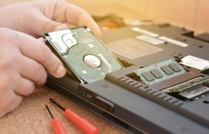 Kapan Waktu yang Tepat untuk Upgrade RAM Laptop?