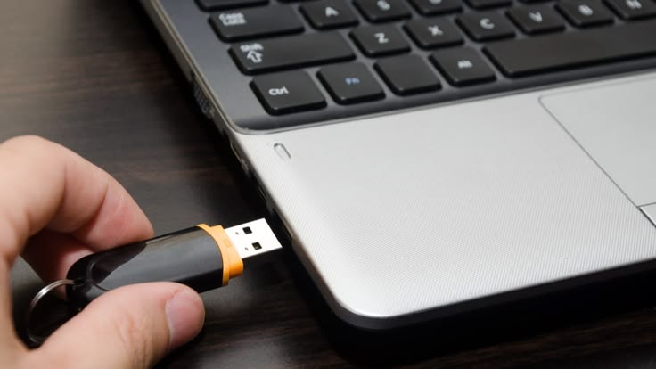 CARA PAKAI BOOTABLE USB